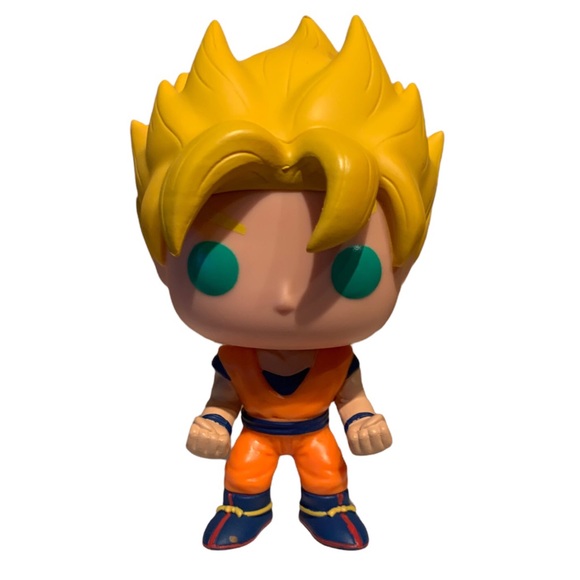 Goku Funko pop, mighty marvel muggs Ant Man and 5 Star Dumboldor - Picture 2 of 8